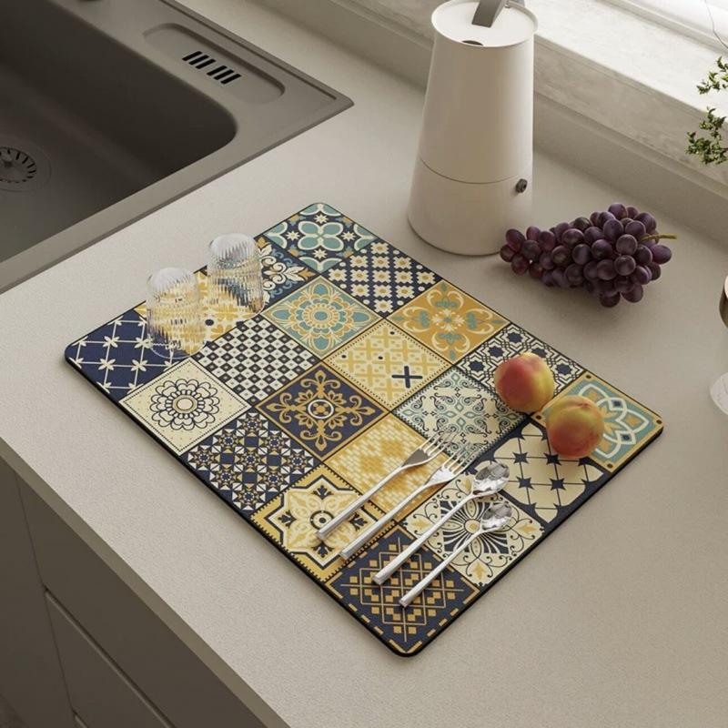 Diatomaceous Earth Non-Slip Mat Kitchen Draining Mat Heat Insulation Coaster Water Absorption Mat