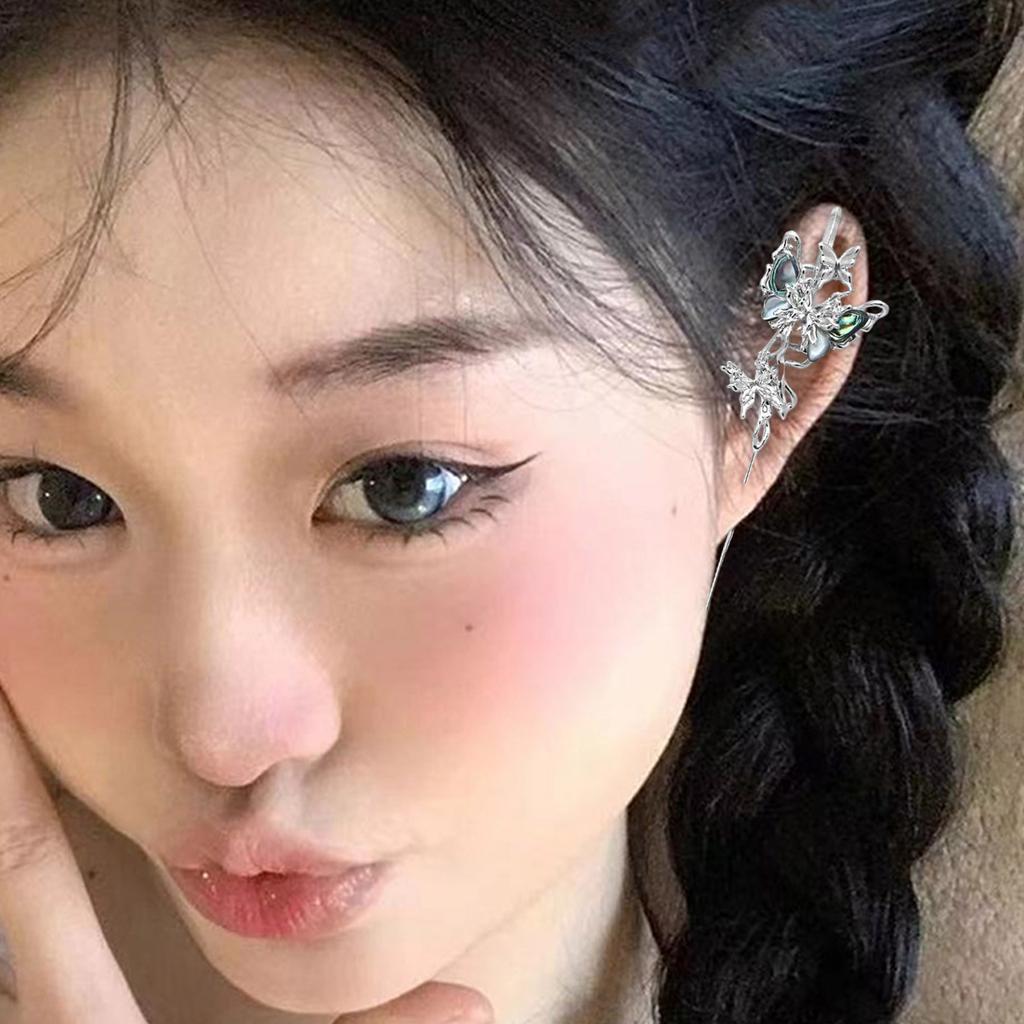 Elegant Butterfly Studs Earrings With Stylish Rhinestones for Fashionable Women Seek Unique Styles and Comfortable Wear