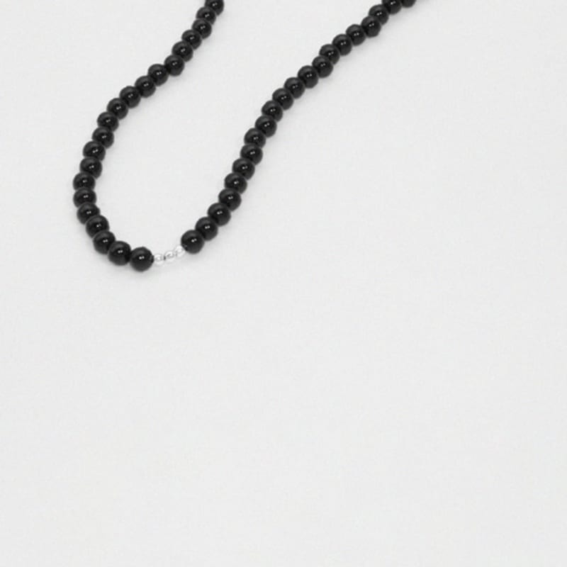 Kiee Oshimu (Silver925) 302 Black Bold Beads Necklace