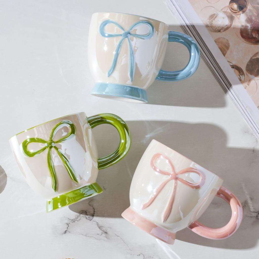 Creative Bow Ceramic Cup Cute with Lid Mug Drinking Water for Home Coffee Cup Gloss Ceramic Cup Couple