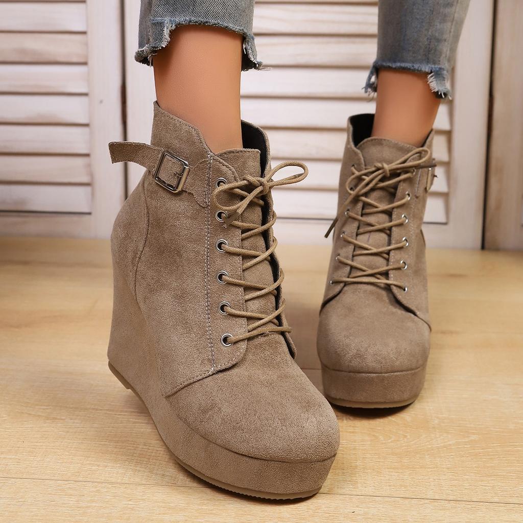 Autumn New Large Size Round Head Wedge Heel Velvet Warm Lace-up Short Boots European and American Thick-soled Boots