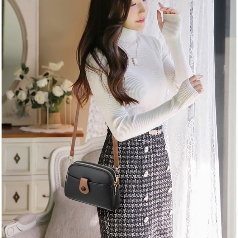 Niche cowhide texture mobile phone bag messenger bag