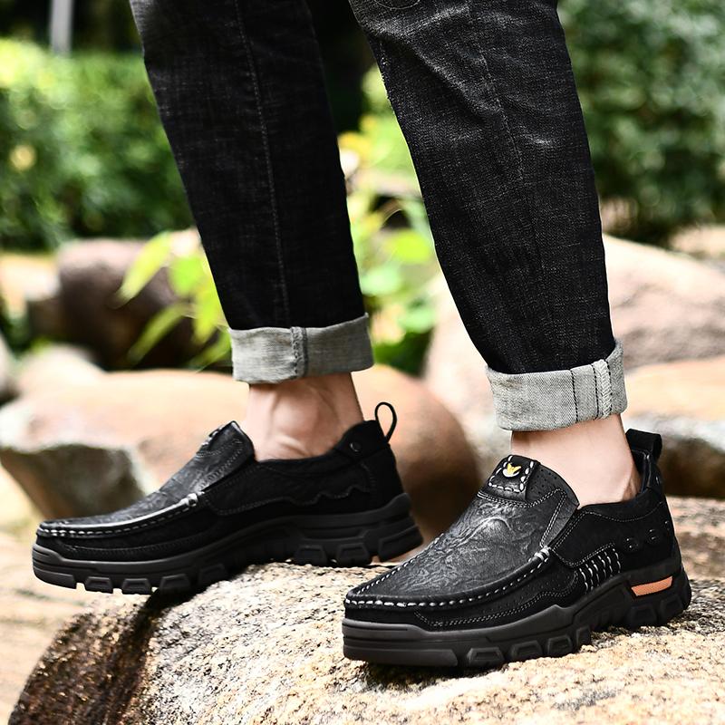 Newest Genuine Leather Men'S Shoes Fashion Tooling Men Casual Outdoor Shoes Lace-Up Non-Slip Comfortable Dad Sheos Men Jeans Boots