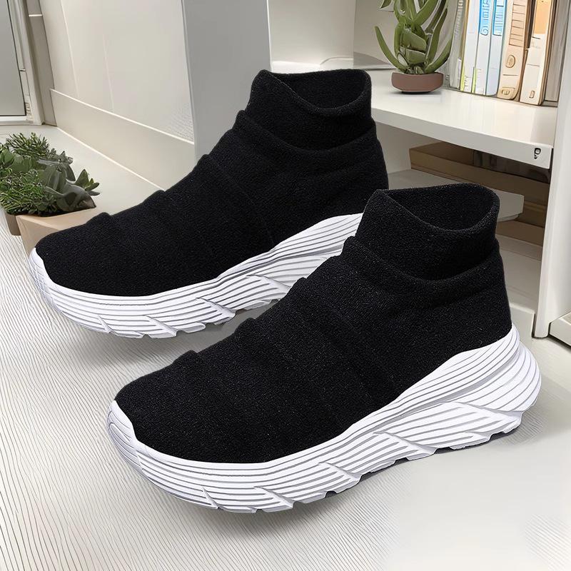 

Men s Lightweight Breathable Knit Slip-On Casual Sports Shoes 39