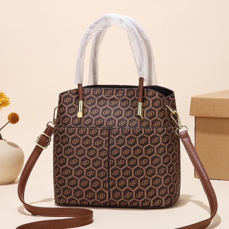 Medium Ladies Pu Tote With Inner Zipper Pocket And Splicing Details Chic Urban