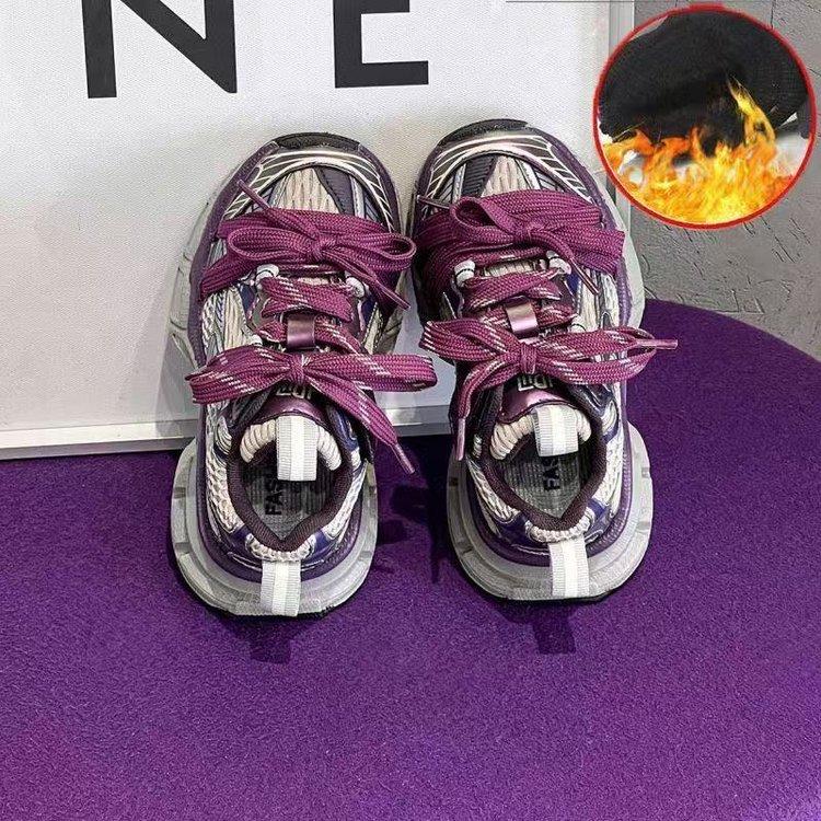 Children's shoes lightweight girls' dad shoes new 2025 spring and autumn middle-aged children's shoes black soft-soled boys' sports shoes