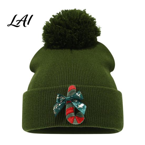 Christmas Holiday Hats Knitted Hat Winter Warm Hat with Pom Decor Cute Santa Claus Headwear Rolled Brim Soft Thermal Cuffed Cap for Party