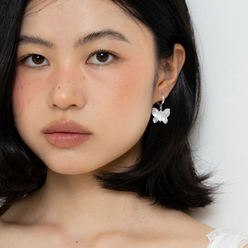 Geegee [Sterlingsilber 925] weißer Navi-Tropfen-Ohrring