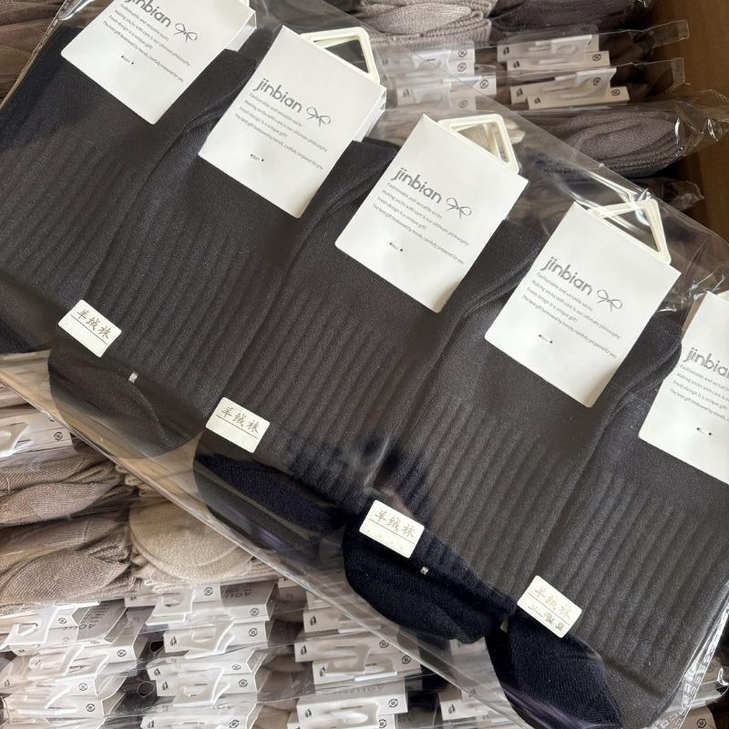 

10 пар теплих кашемірових шкарпеток жіночі весняно-осінні потовщені плюшеві шкарпетки середньої довжини ретро однотонні вовняні термомодні домашні шкарпетки для сну 10 Pairs