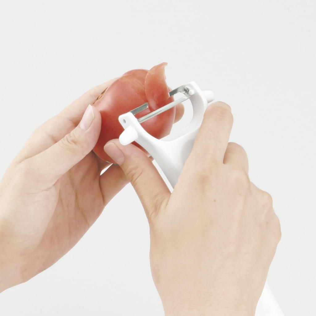 Kai KAI KITCHEN Double Straight Blade Vegetable Peeler with Serrated Tomato and Potato Dishwasher Made in DH8170 Blade, Peeler, Safe, White, Japan,