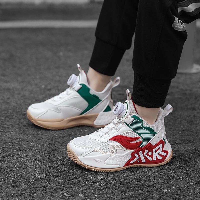 Boys basketball shoes breathable mesh medium older boys light soft sole non-slip children's sports running shoes buttons