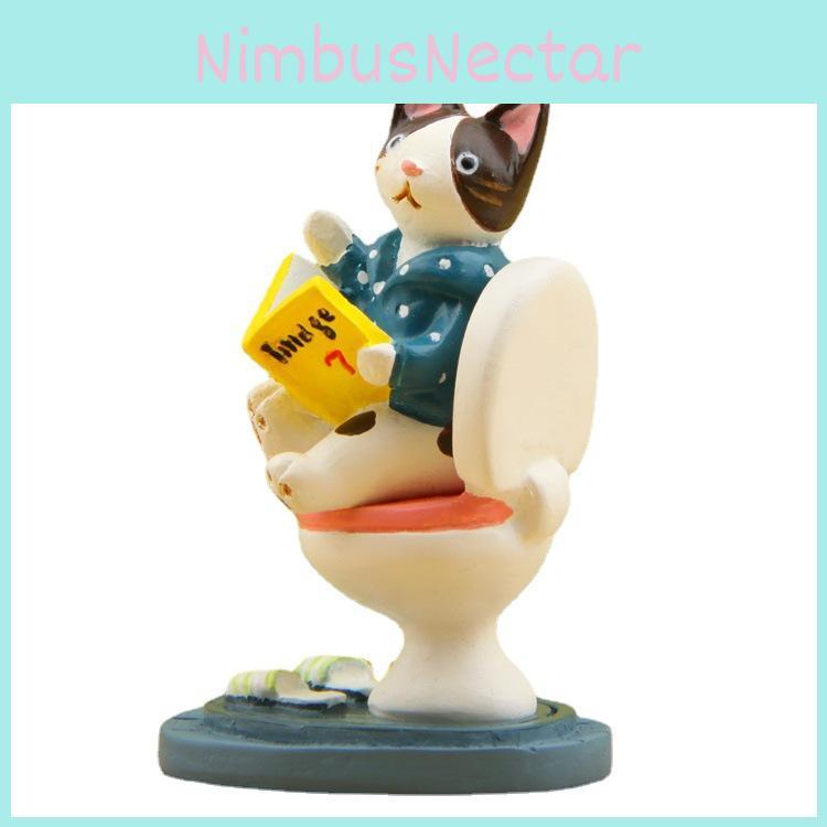 Miniature Cartoon Cat Resin Ornament For Office Decor And Collectors