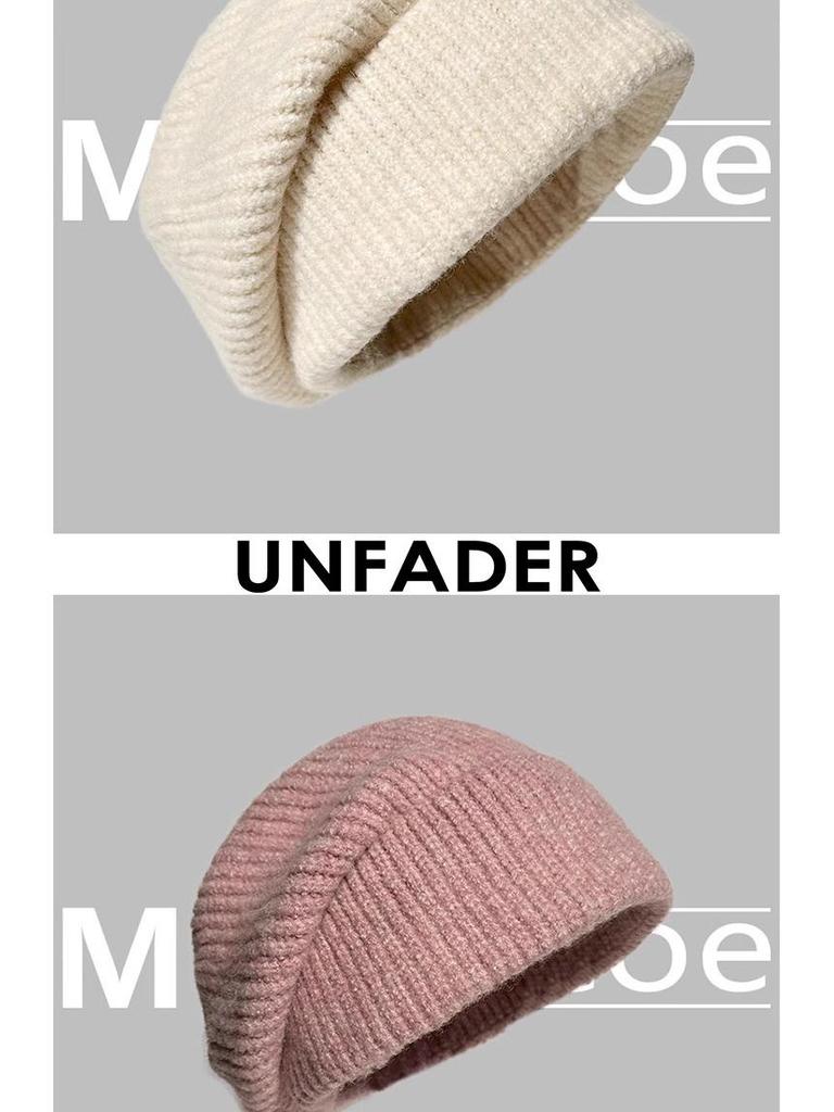 Women's Cozy Korean-Style Knit Beanie with Ear Protection – Oversized, Slouchy & Age-Reducing Design