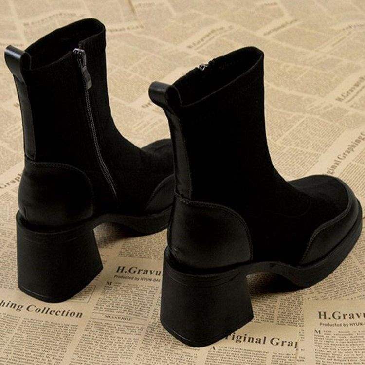 Autumn and Winter Boots 2025 Boots Women's New Korean Small Ankles Are Popular This Year, Thick-soled Foreign-style Short Boots Soft Leather Mart