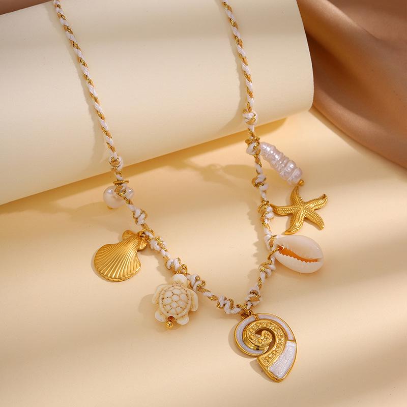 Colar de Corda Trançada em Aço Titânio: Estilo Oceano Design de Concha, Luxo Leve para Mulheres.