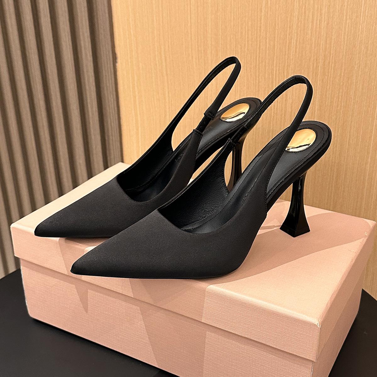

7199-20 Temperament Classic pointed head fashion high-heeled single shoes New French rear strap bag head thin heel single shoes Women 35 чёрный