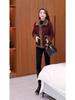 Stylish Warm Padded Jacket for Middle-Aged & Elderly Women - Age-Defying, Slimming, Belly-Concealing Autumn/Winter Trend.