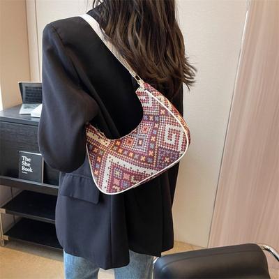 Underarm Small Bag Popular Fashion Spring and Summer New Shoulder Portable Crescent Bag Versatile Women's Bag