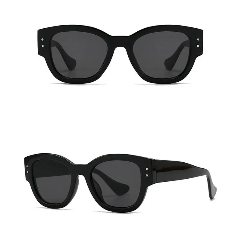 Classic Rivet Retro Cat Eye Sunglasses Women For Men Fashion Vintage Punk Sun Glasses Popular Big Frame Travel Eyeglasses UV400