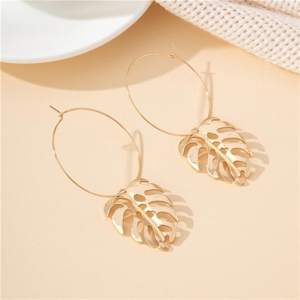 1 Pair of Gold Line Earrings, Leaf Decoration, Fashionable, Light Luxury and Elegant Daily Versatility