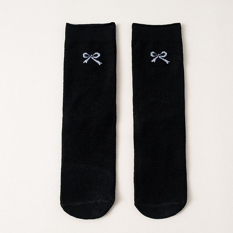 10 Pairs of Female Autumn Lovely Bow Month In The Tube Pile Socks