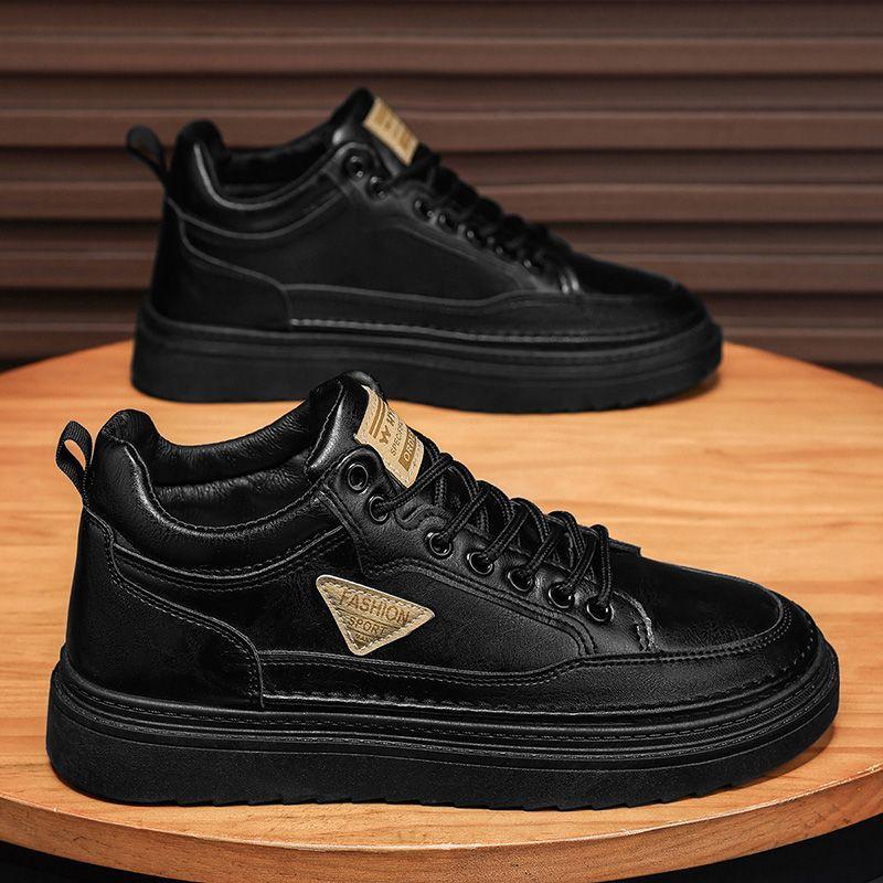 

Модные мужские рабочие ботинки Трендовые кожаные повседневные кроссовки Мужская рабочая обувь 2025 Зимние уличные высокие мотоциклетные ботильоны Мужские 39 чёрный