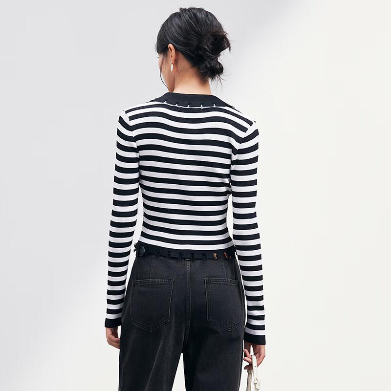 JOY SPEAKER Women's Striped Sleeveless Knit Top