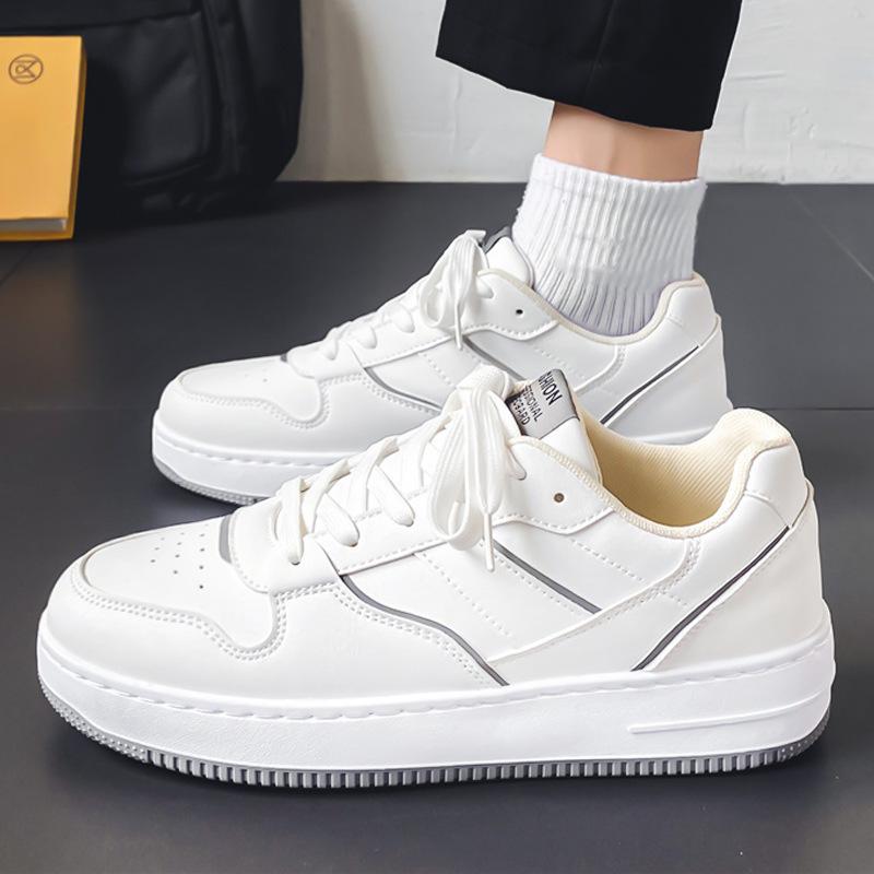 

Casual shoes for men in summer 2025 versatile white shoes high-end board shoes sports and casual men s shoes for summer 44 серый
