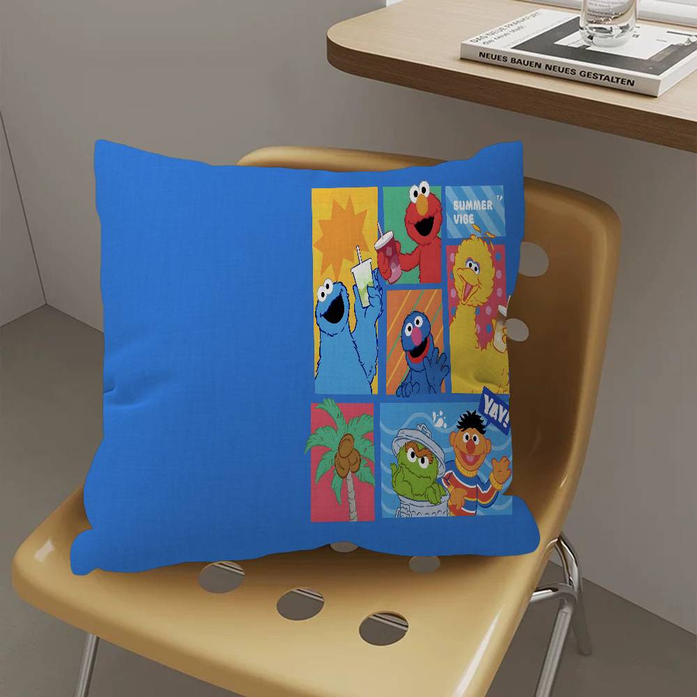 Sesame Street Cartoon Maple Design Cushion Cover Happy Autumn Harvest Decor Holiday Decorati Pillow Cover