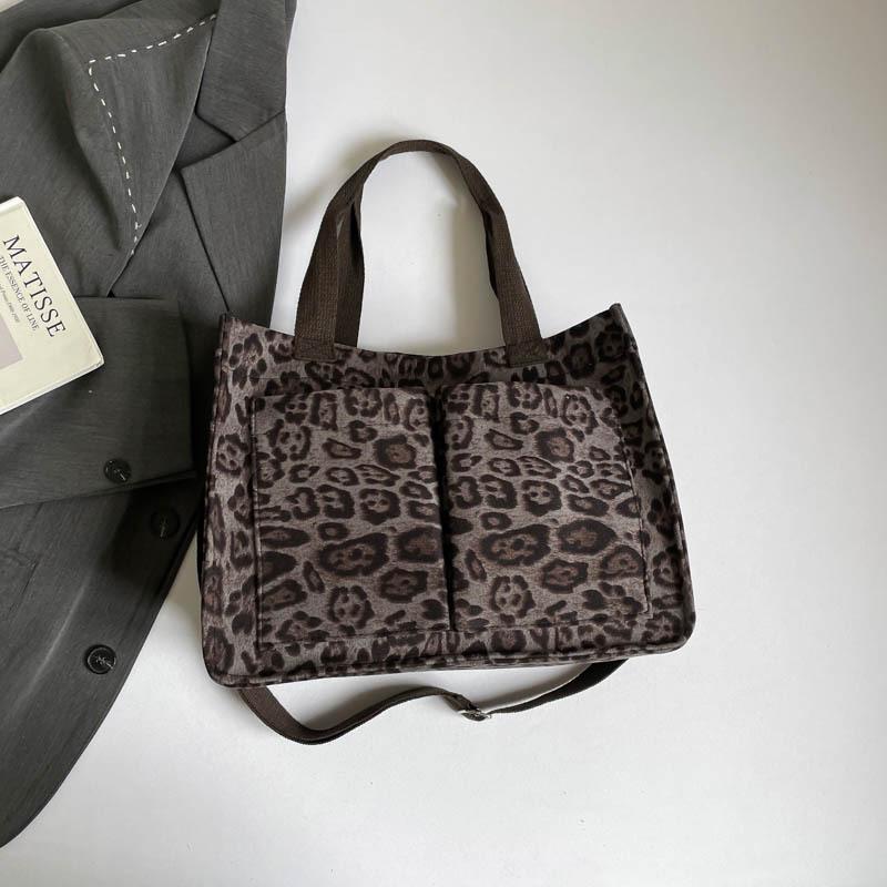 Large Capacity Casual Tote Bags Leopard Print Handbag Women's Crossbody Shoulder Bag Suitable for Daily Use And Outings Travel
