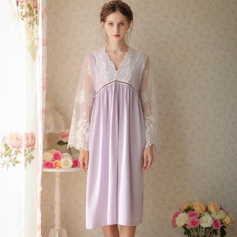 

«Розмитнення піжам і домашнього одягу: Остаточний розпродаж, без повернення/обміну M