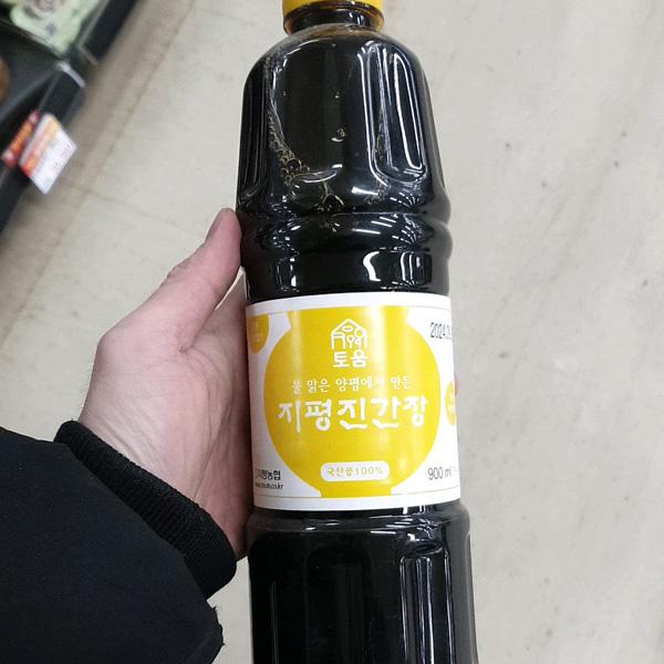 Toum Jipyeong Jin Soy Sauce 900ml