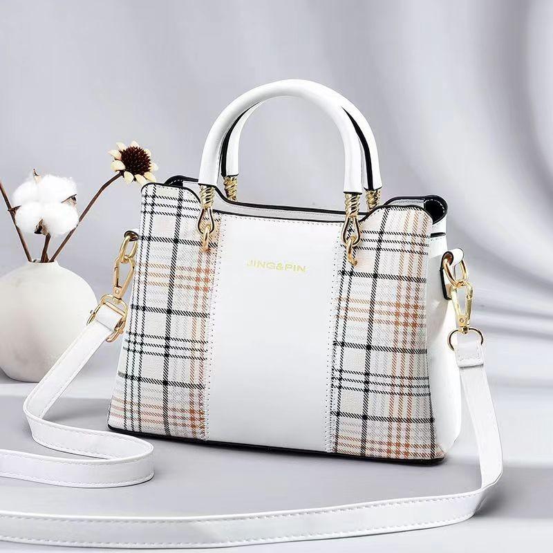 Stilvolle Modische Mom Bag Mit Großem Fassungsvermögen Perfekt Für Den Täglichen Gebrauch In Verschiedenen Farben