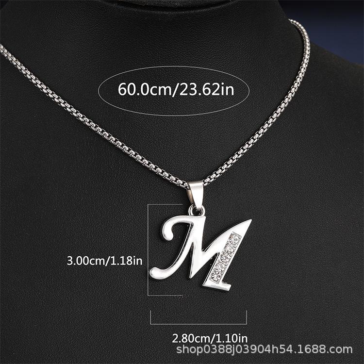 Collana con Ciondolo Lettere Inglesi 26 Colore Argento alla Moda Micro-intarsiata Zircone per Uomo Donna Amici Coppia Gioielli in Acciaio Inossidabile