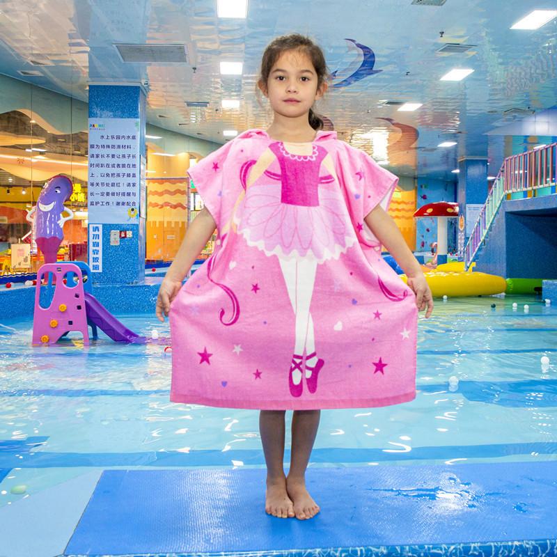 

Детское банное полотенце, носимый халат с героями мультфильмов, удлиненный хлопковый плащ с капюшоном, банное полотенце 60*60cm