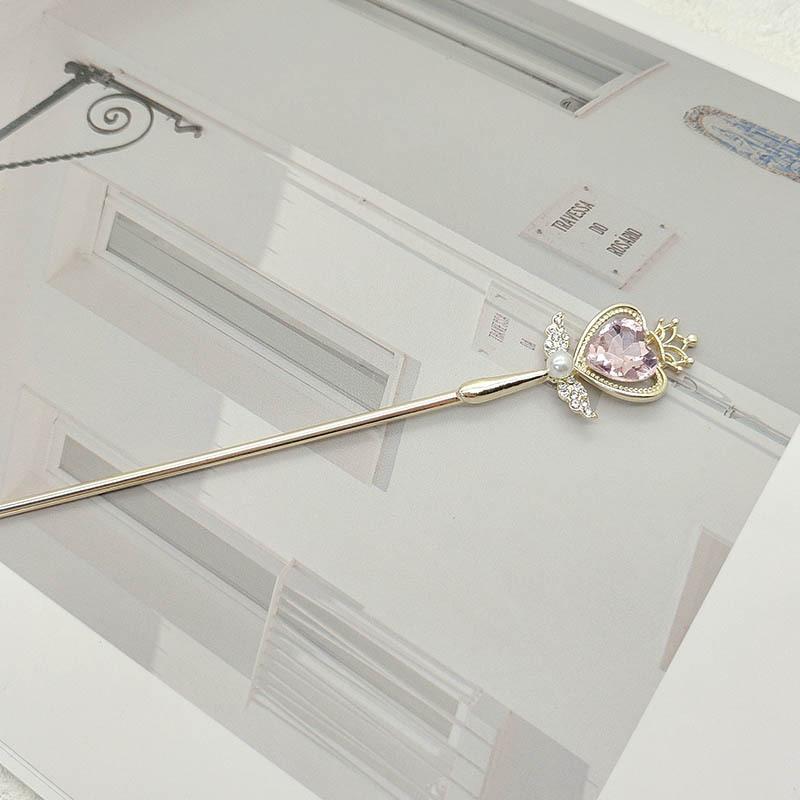 Exquisite Rhinestone Pearl Hair Sticks Sweet Hollow Heart Bow Crown Alloy Jewelry for Women Girls Fashion Party Hair Accessories