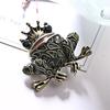 Trendy Cartoon Frog King Crown Brooch: Stylish Animal Enamel Pin Accessory