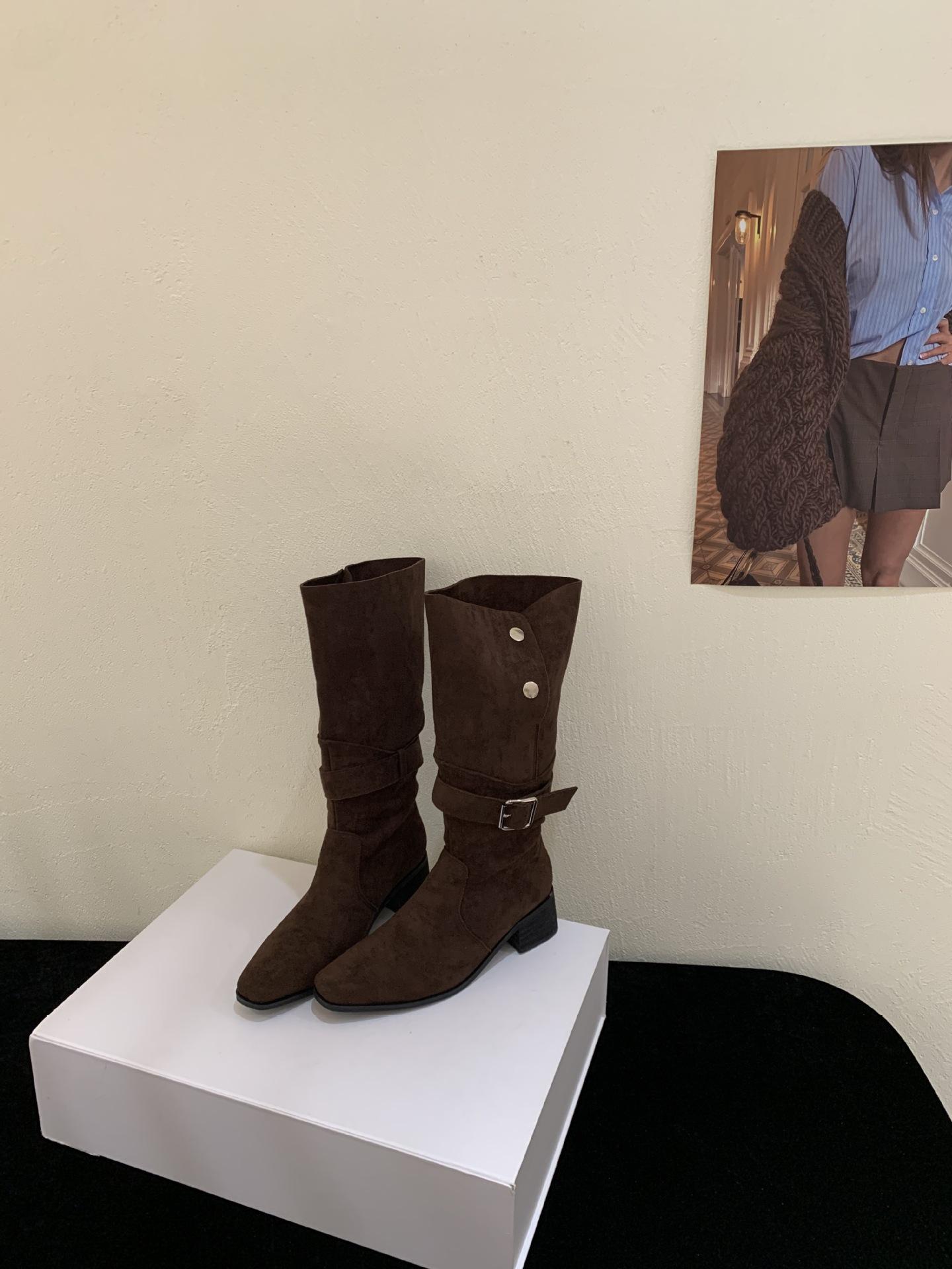 

Coarse heel French retro western cowboy boots women s boots autumn and winter 2025 new tall stacked knight boots 39 темно-коричневого кольору