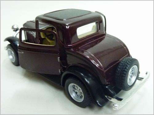 Kinsmart 1932 Ford 3-okénkové kupé 1/34 Měřítko Kovový model auta, Hnědý