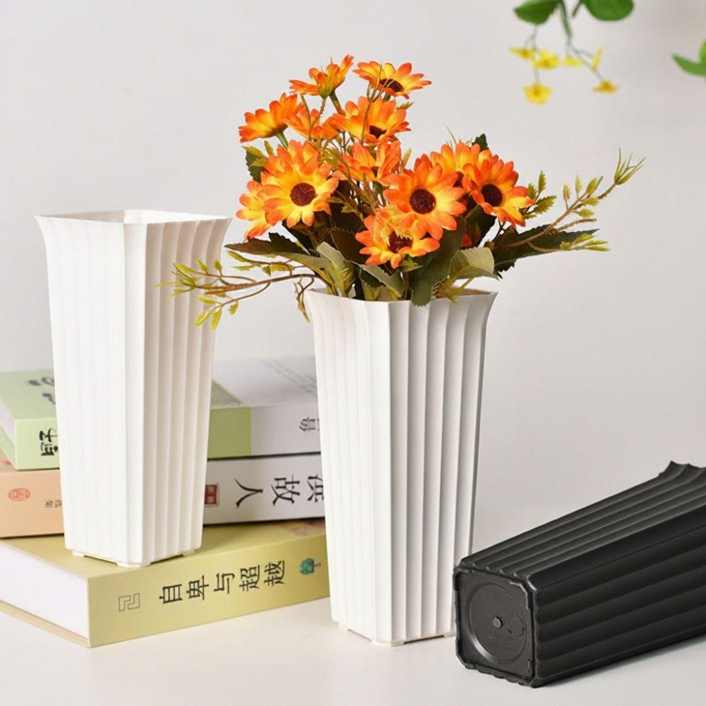 Black White Flower Vase Plastic Nordic Style Decorative Vase Vertical Stripes Design Desktop Decor Ornament Flower Arrangement