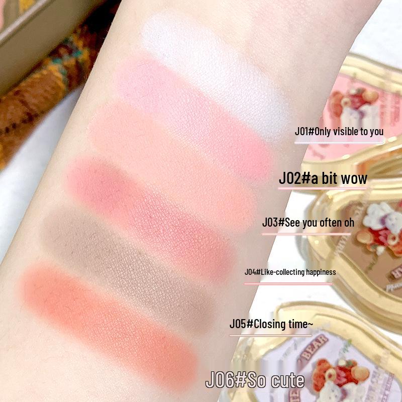 Makeup Xixi Working Bear Matte Blush: Mauve Peach for Natural Nude Makeup, Highlighting, and Contouring.