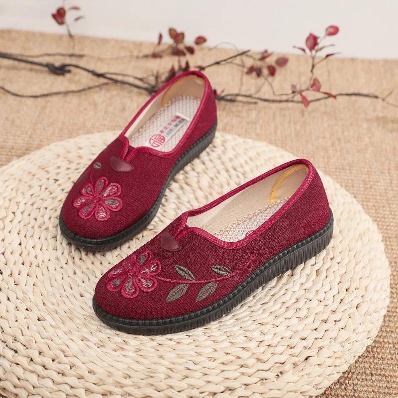  Chinese Flower Embroidered Women Comfort Canvas Ballet Flats Girl Vintage Old Beijing Shoes for Ladies Woman Costume