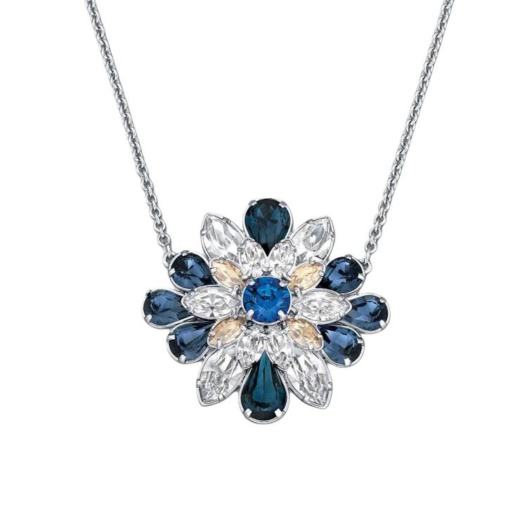 

Swarovski Shourouk Logo Design Crystal Alloy Gold Plated Silver Plated Necklace Unisex necklace 5051923 Box (Random Color)