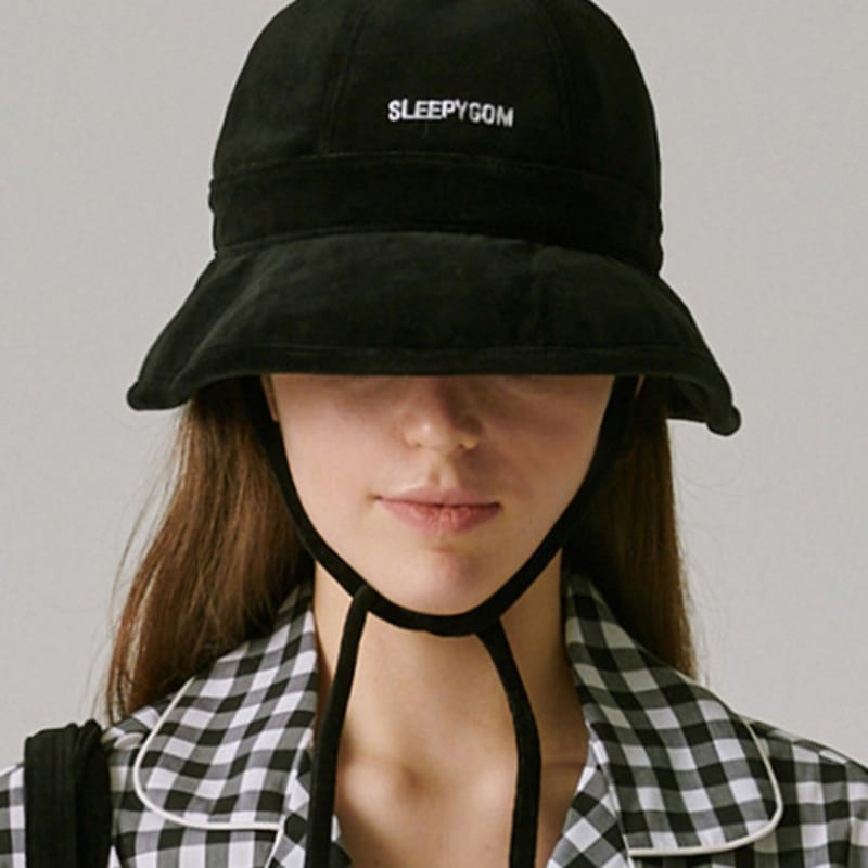 

SLEEPYGOM праздничная бархатная панама black