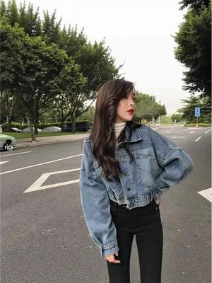 2025 Herbst Damen Koreanischer Stil Locker Fledermausärmel Kurz Denimjacke