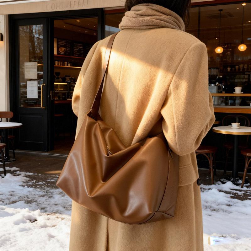 Women's New Large-Capacity Retro Fashion Tote Crossbody Shoulder Bag