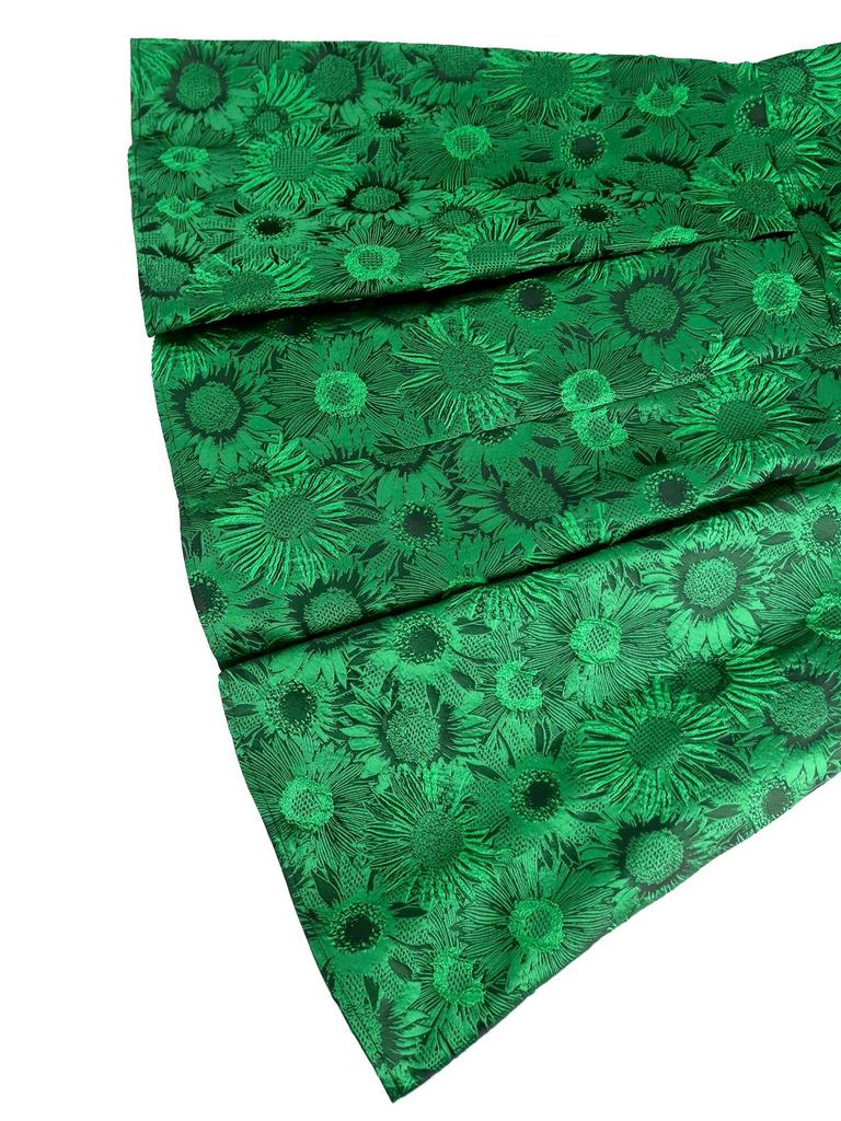 Blumen-Jacquard A-Linien-Kleider in Übergröße für Damen mit kurzen Kappenärmeln, ideal für Partys, Brunches und besondere Anlässe
