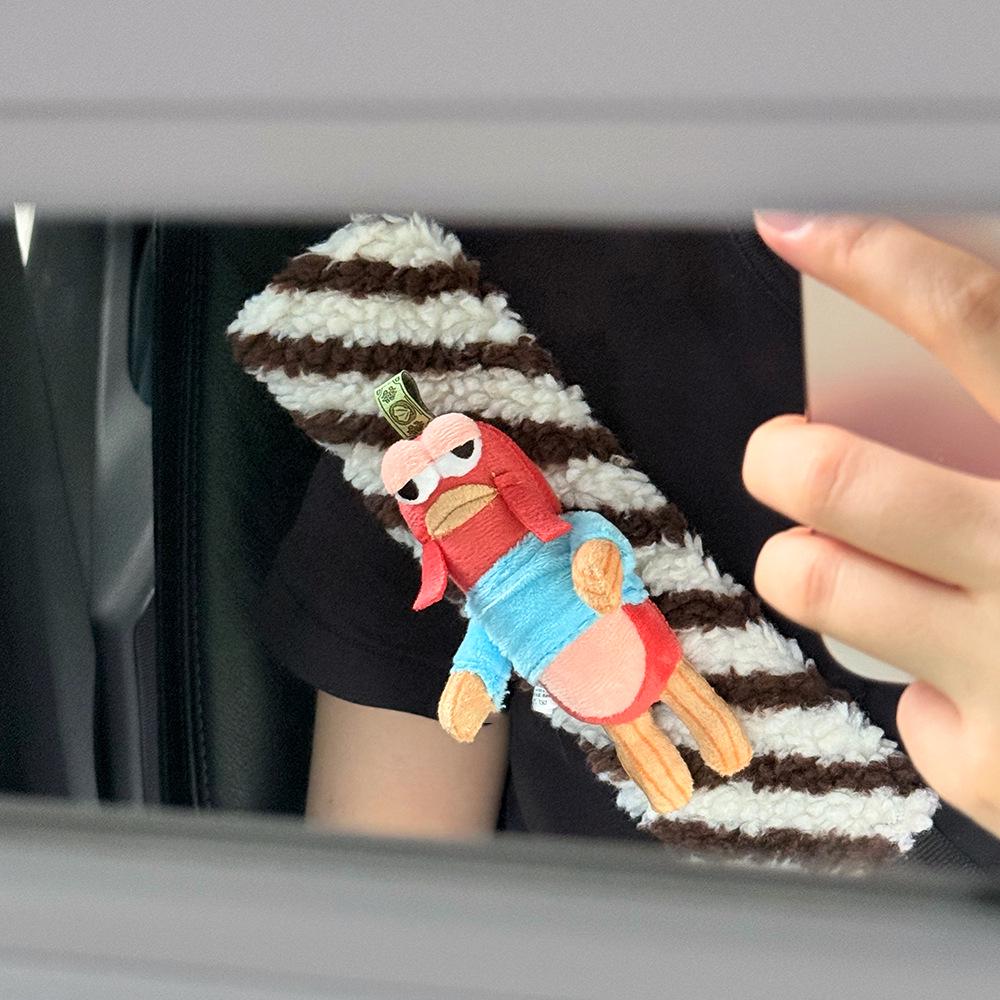 SpongeBob Seatbelt Plush Pad: Anti-Neck Chafing and Shoulder Rubbing Protection