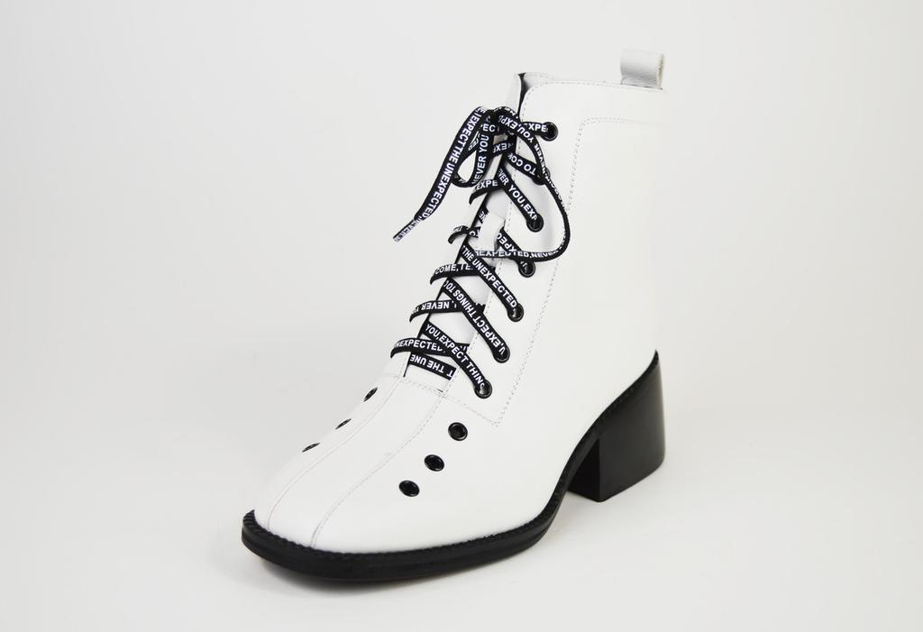 Lady Marcia Boots 690 600 36 White Leather