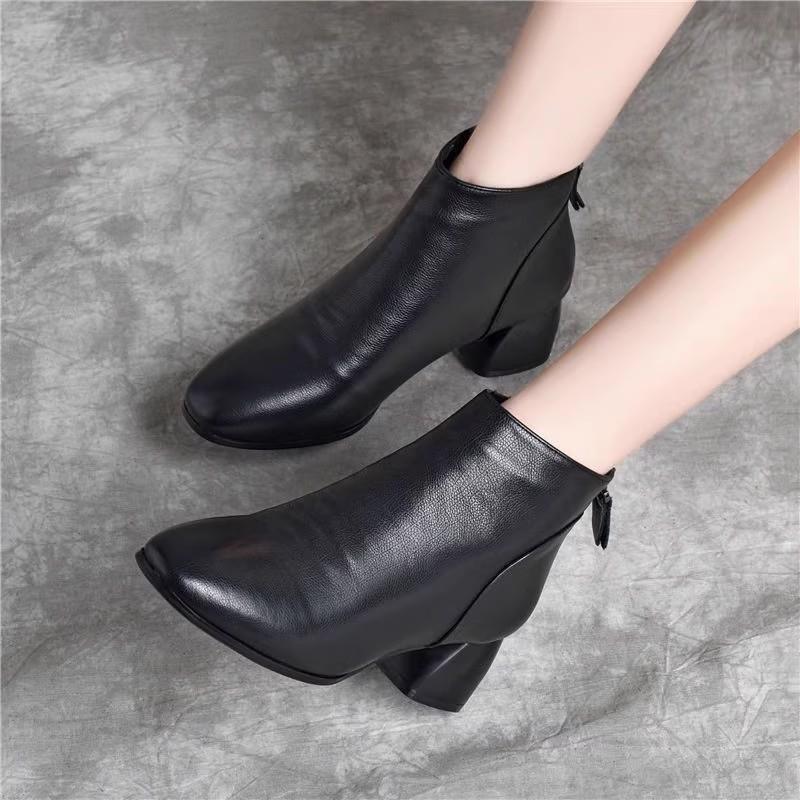 Snow boots women's boots 2024 autumn and winter new cowhide short boots women's middle heel cotton shoes